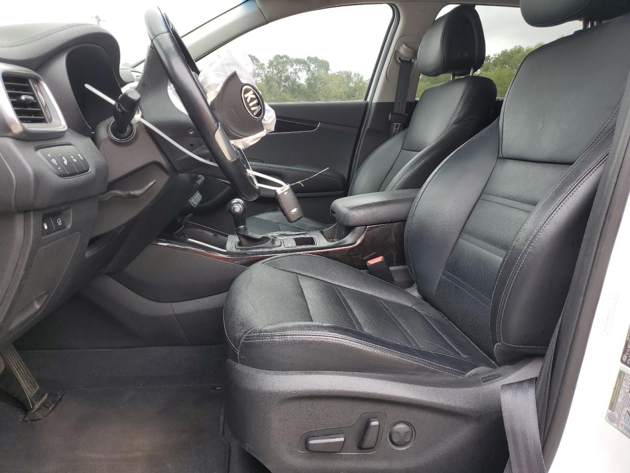 2016 Kia Sorento Ex VIN: 5XYPH4A17GG057581 Lot: 81931285