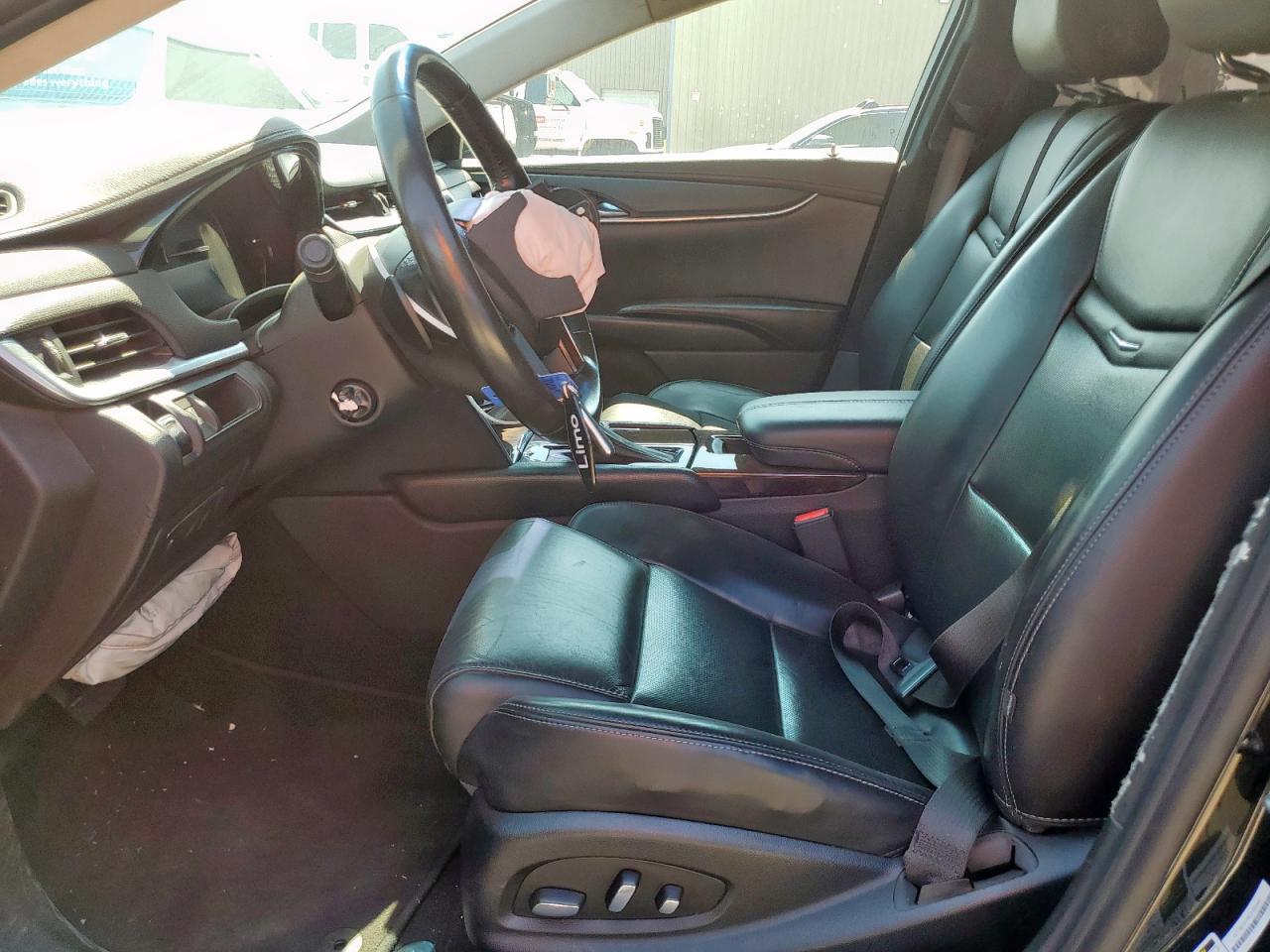 2017 Cadillac Xts Limousine VIN: 2GEXG6U3XH9550221 Lot: 80748685