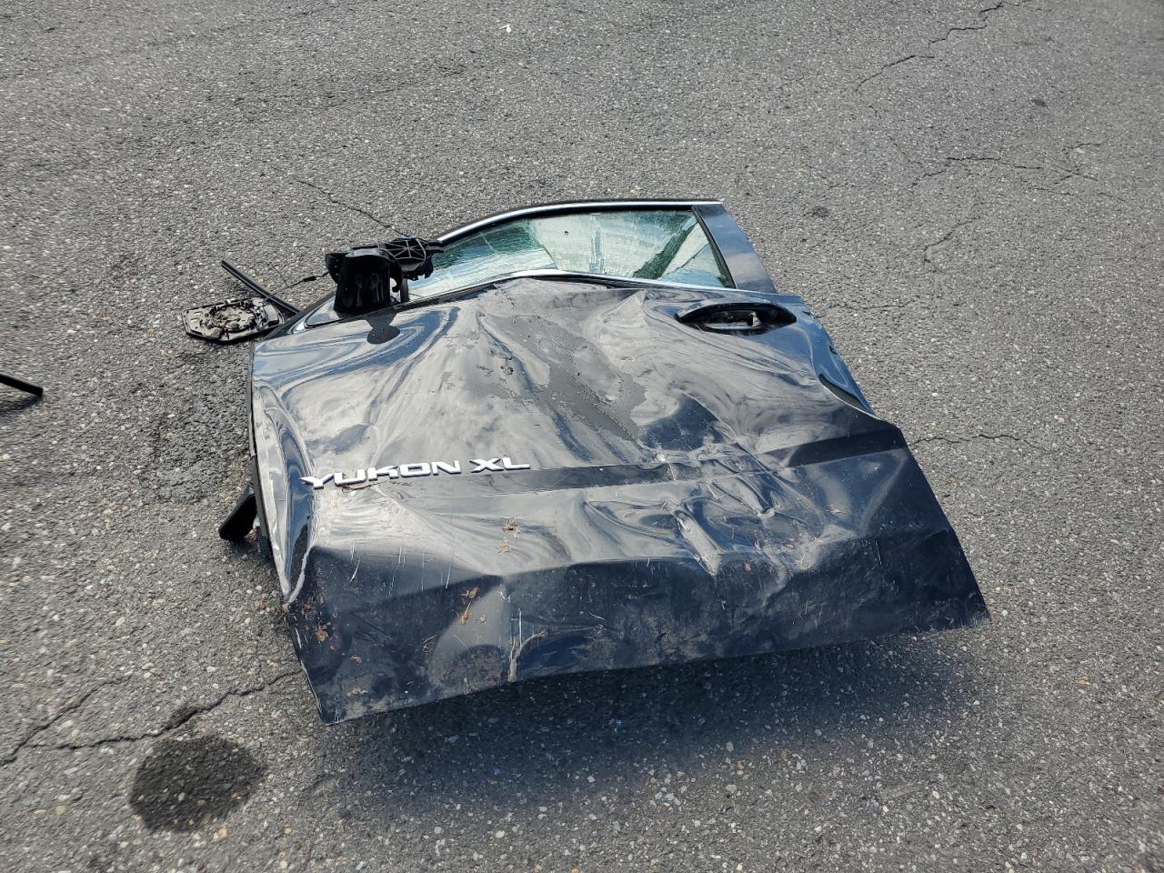 2019 GMC Yukon Xl K1500 Slt VIN: 1GKS2GKC9KR395267 Lot: 85840365