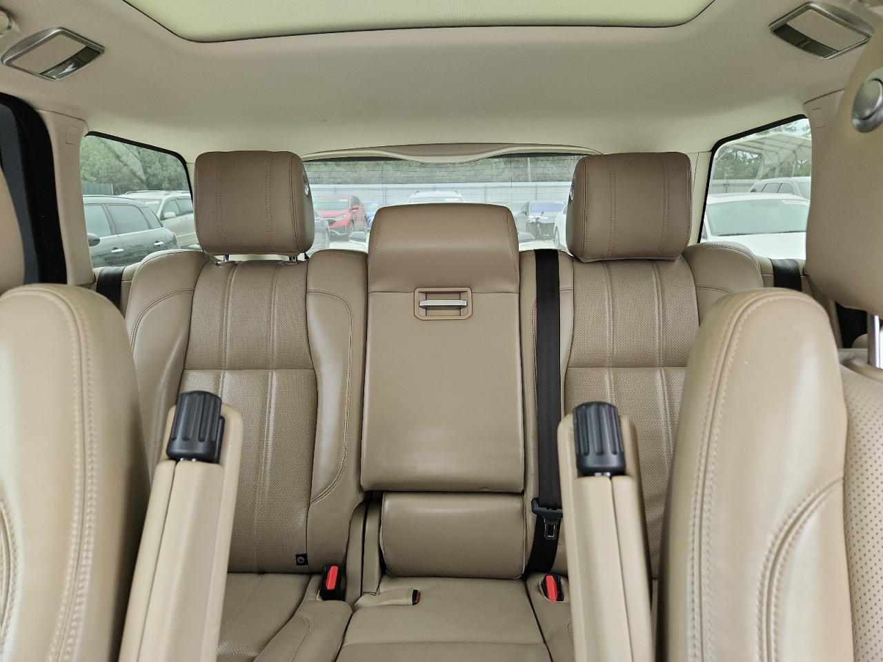 2016 Land Rover Range Rover Hse VIN: SALGS2PFXGA311043 Lot: 84062695