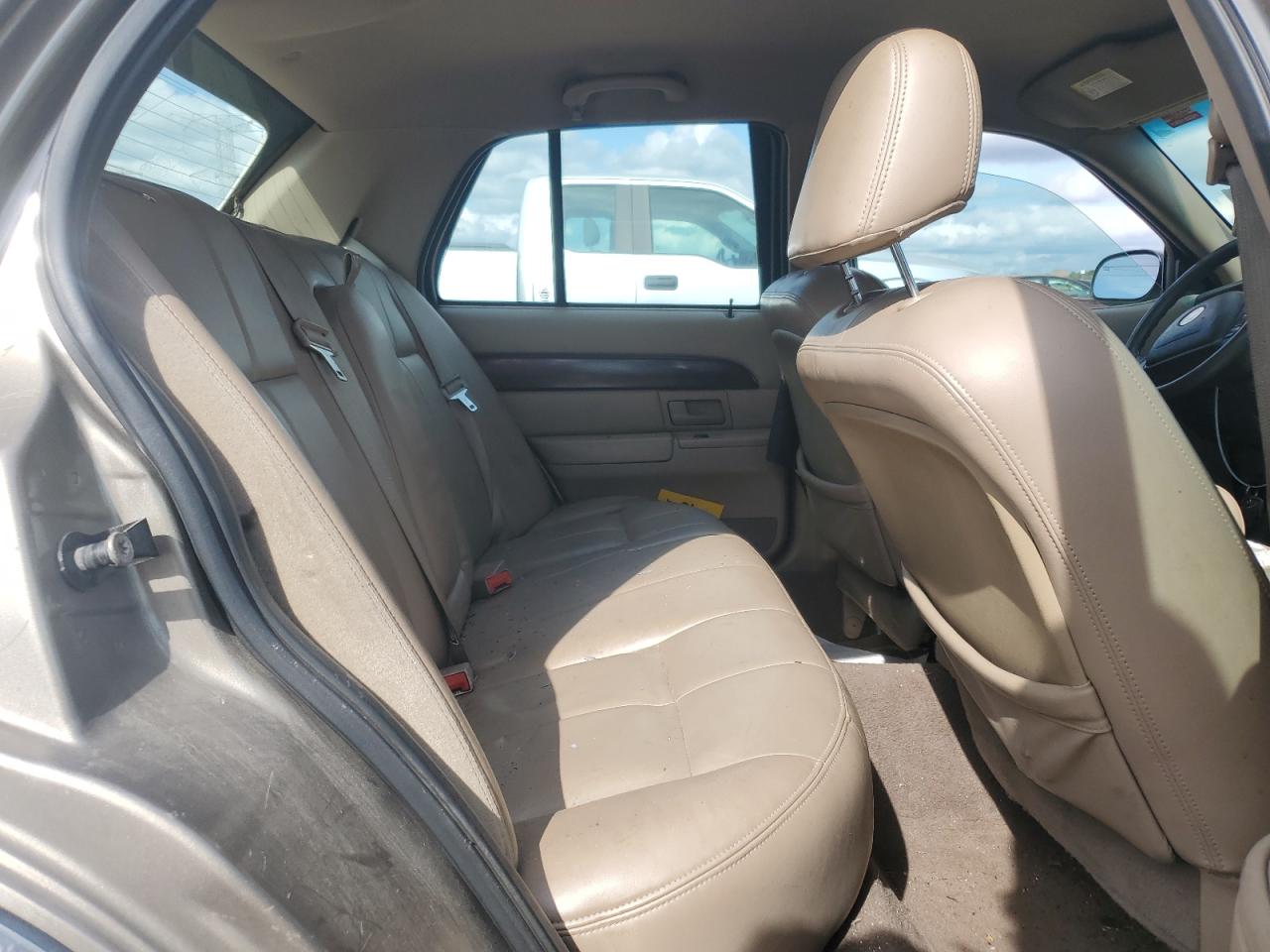 2003 Mercury Grand Marquis Gs VIN: 2MEFM74W73X655346 Lot: 81772745