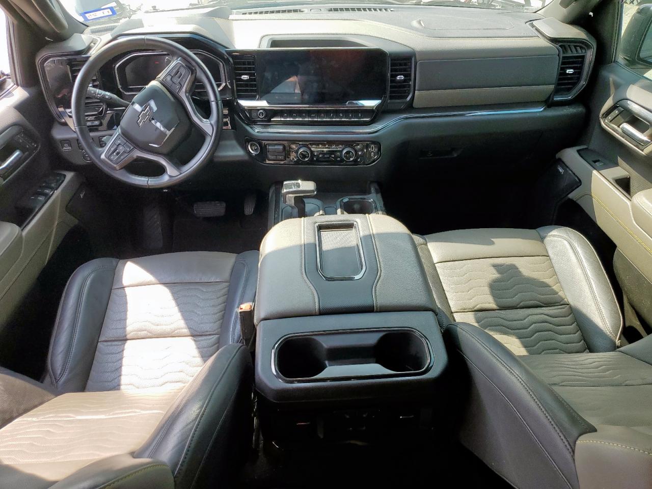 2022 Chevrolet Silverado K1500 Zr2 VIN: 3GCUDHEL9NG587499 Lot: 72062985