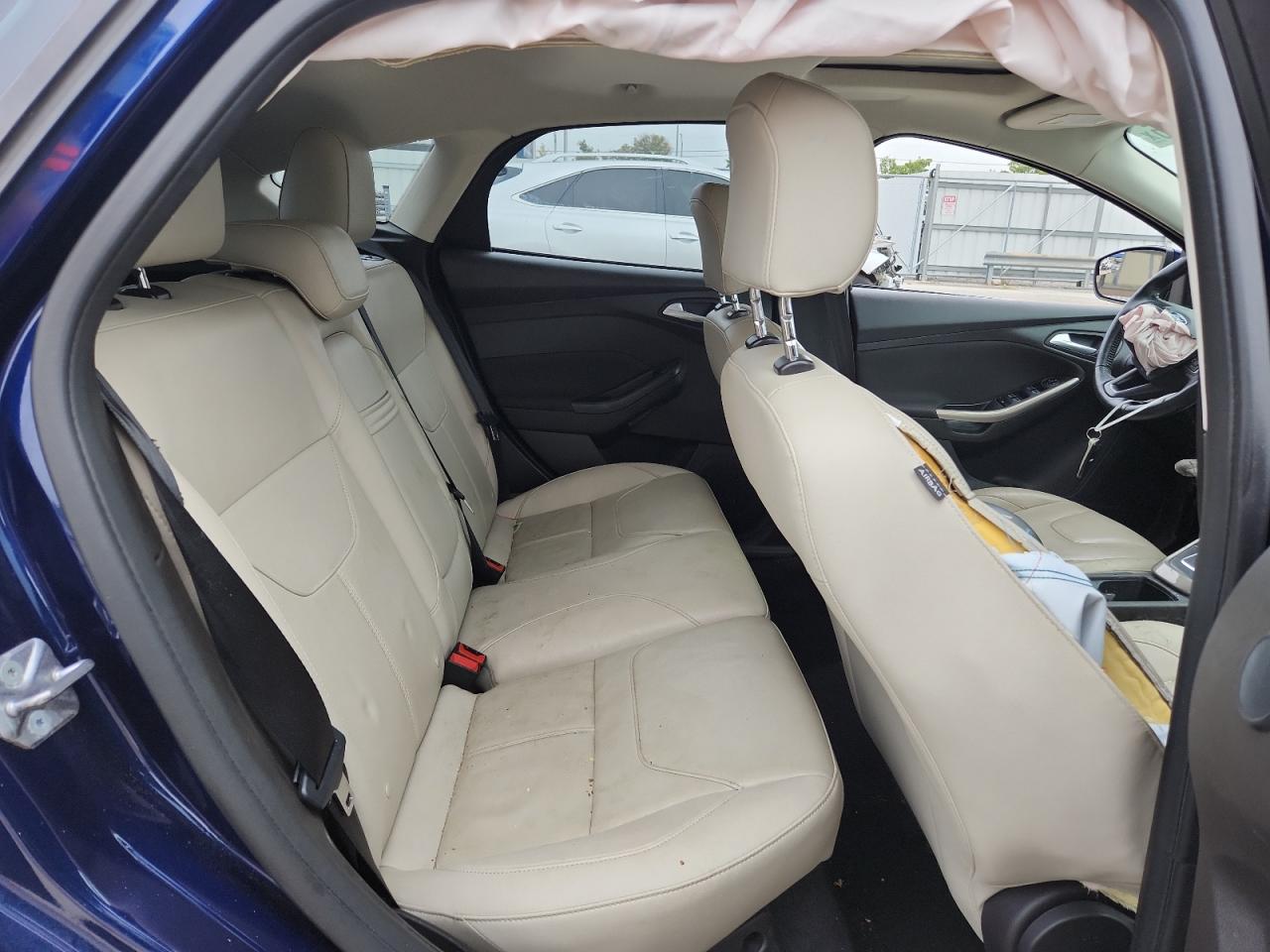 2016 Ford Focus Titanium VIN: 1FADP3N21GL321553 Lot: 81712795