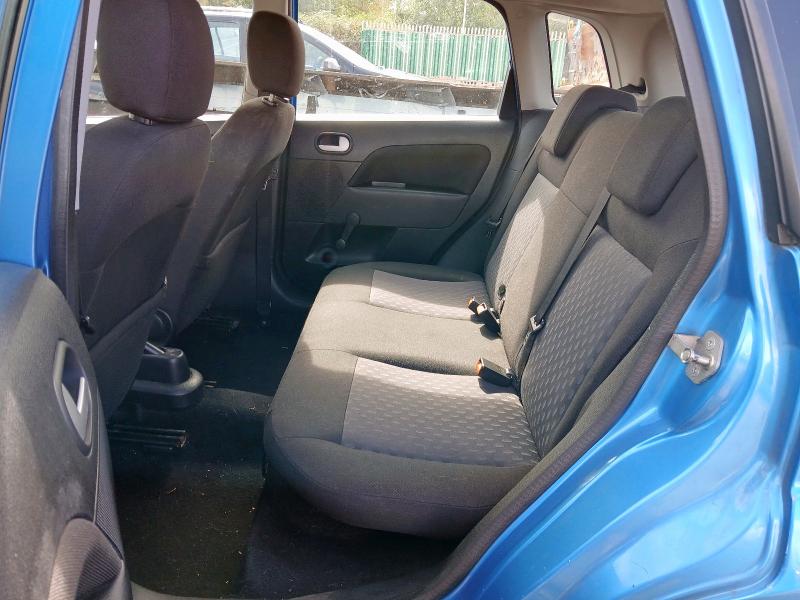 2004 FORD FIESTA FLAME