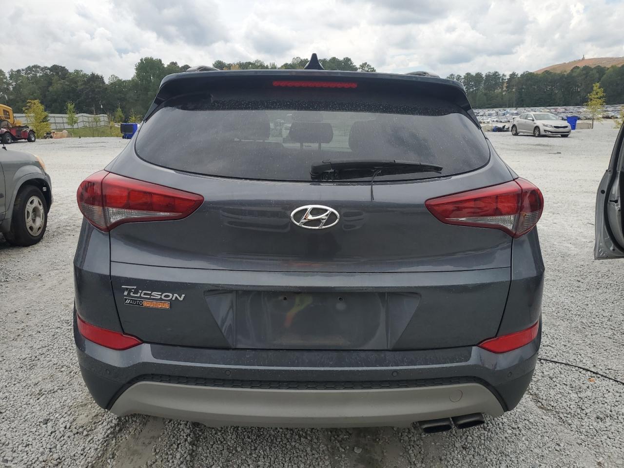2018 Hyundai Tucson Value VIN: KM8J33A27JU804556 Lot: 84006025
