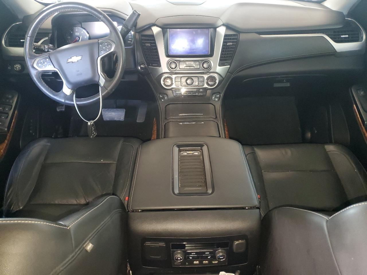 2017 Chevrolet Suburban K1500 Premier VIN: 1GNSKJKC3HR331914 Lot: 81595755