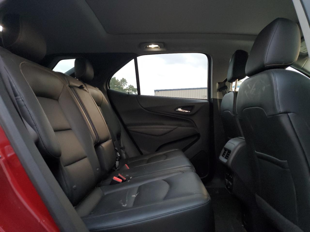 2018 Chevrolet Equinox Premier VIN: 2GNAXVEVXJ6100639 Lot: 82119965