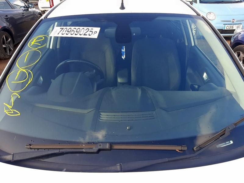 2013 FORD FIESTA TITANIUM