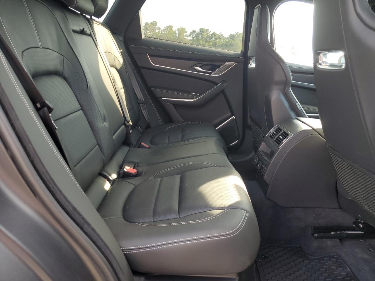 2025 Jaguar F-Pace R-Dynamic S VIN: SADCT2EX7SA750907 Lot: 83849765