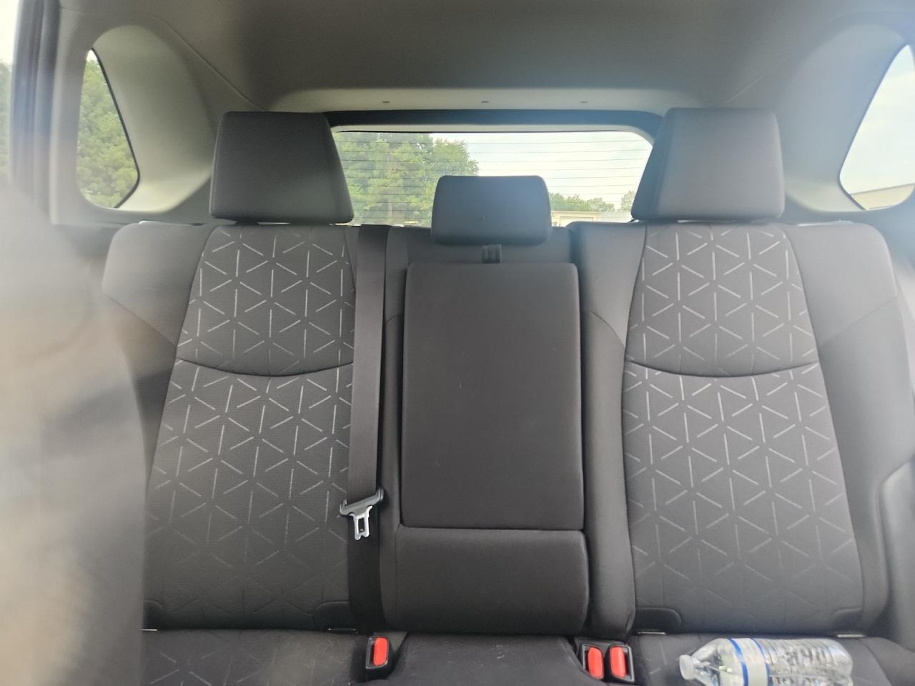 2020 Toyota Rav4 Xle VIN: JTMRWRFV9LD056027 Lot: 81820815