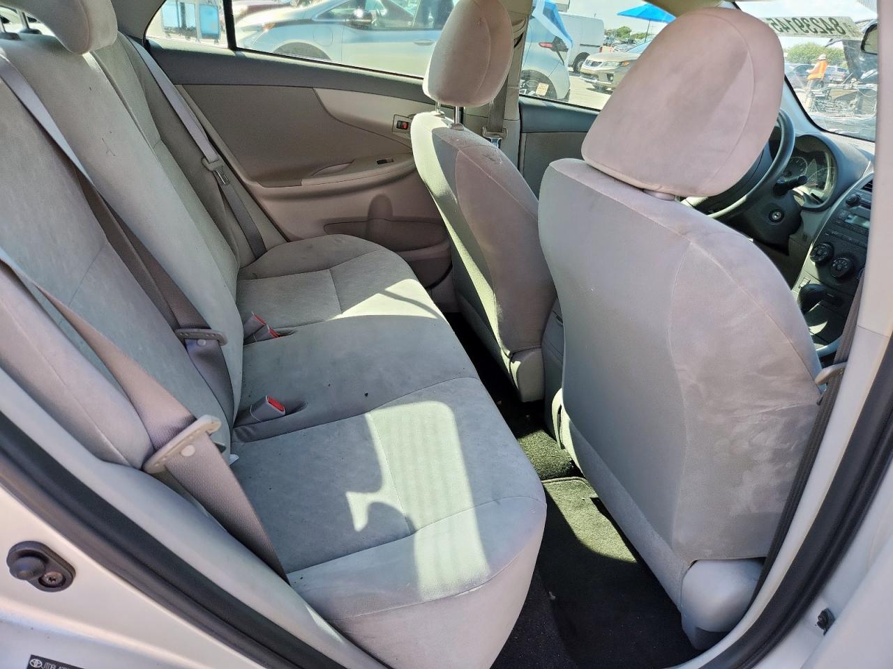 2009 Toyota Corolla Base VIN: JTDBL40E29J031759 Lot: 84239145