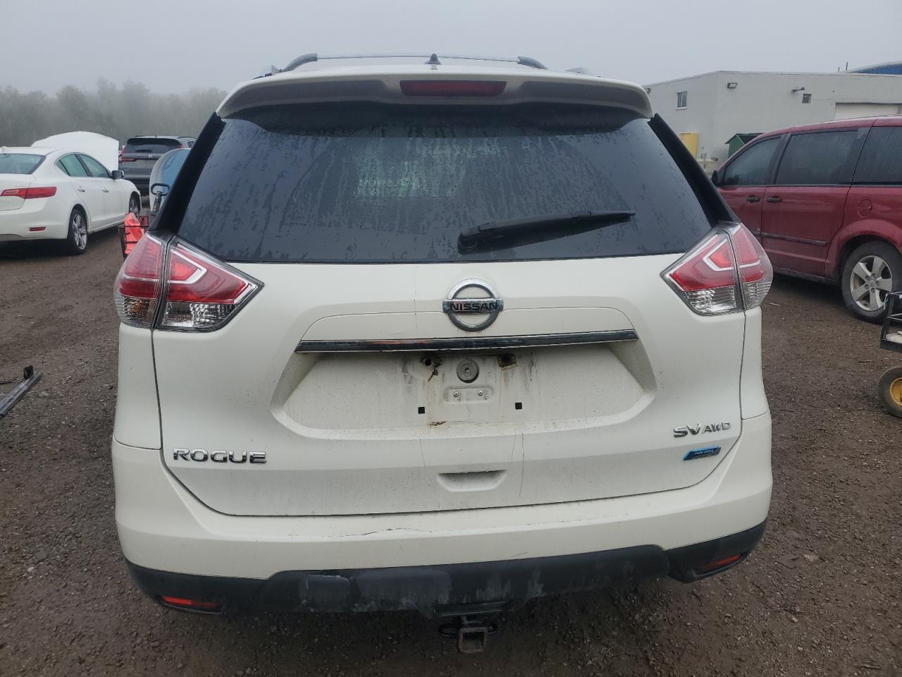 2015 Nissan Rogue S VIN: 5N1AT2MV1FC913768 Lot: 83926265