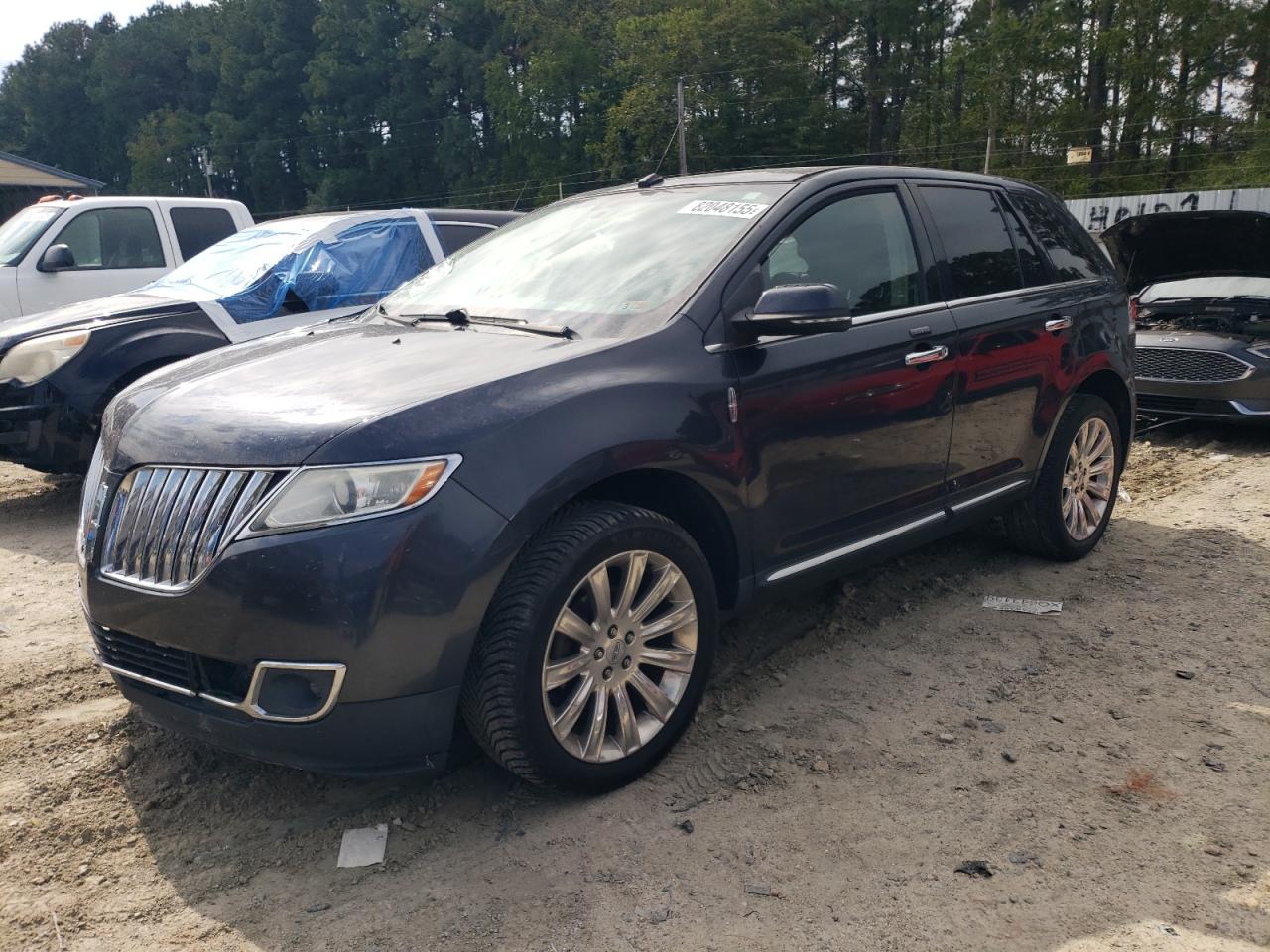 Vehicle photo