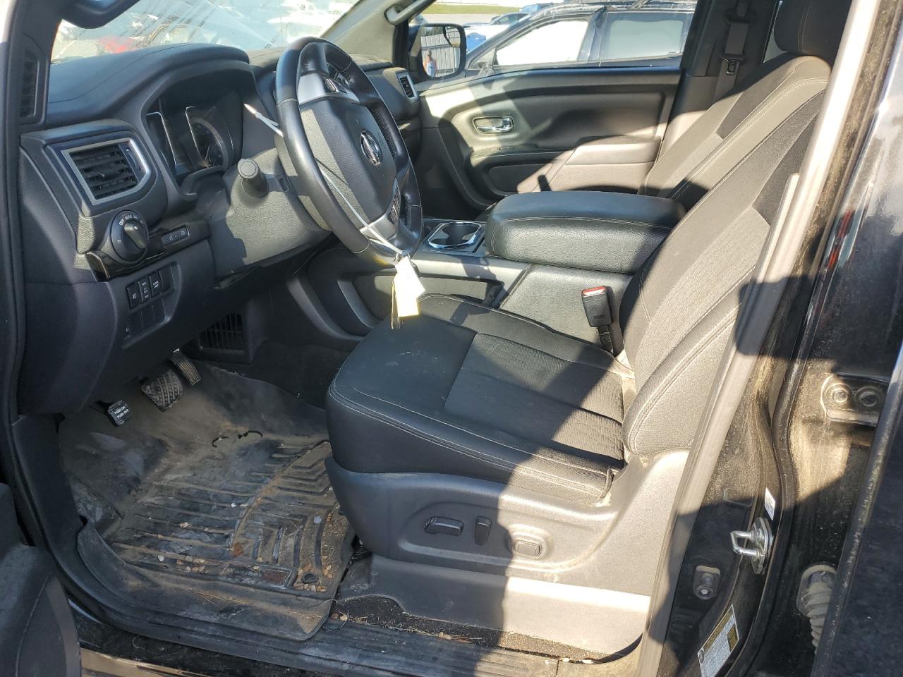 2018 Nissan Titan Sv VIN: 1N6AA1E54JN527214 Lot: 81145595