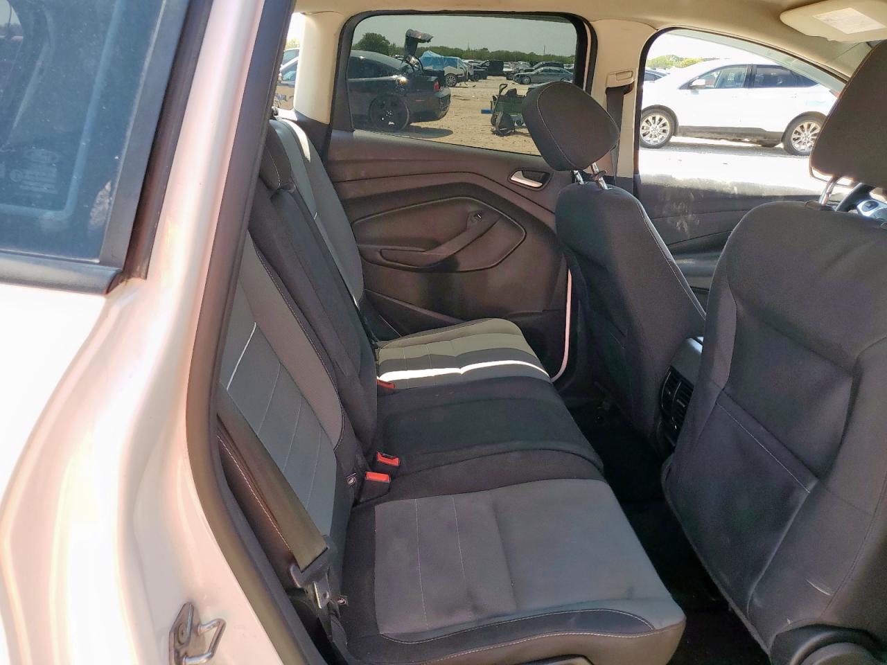 2015 Ford C-Max Se VIN: 1FADP5AU3FL110467 Lot: 72080745