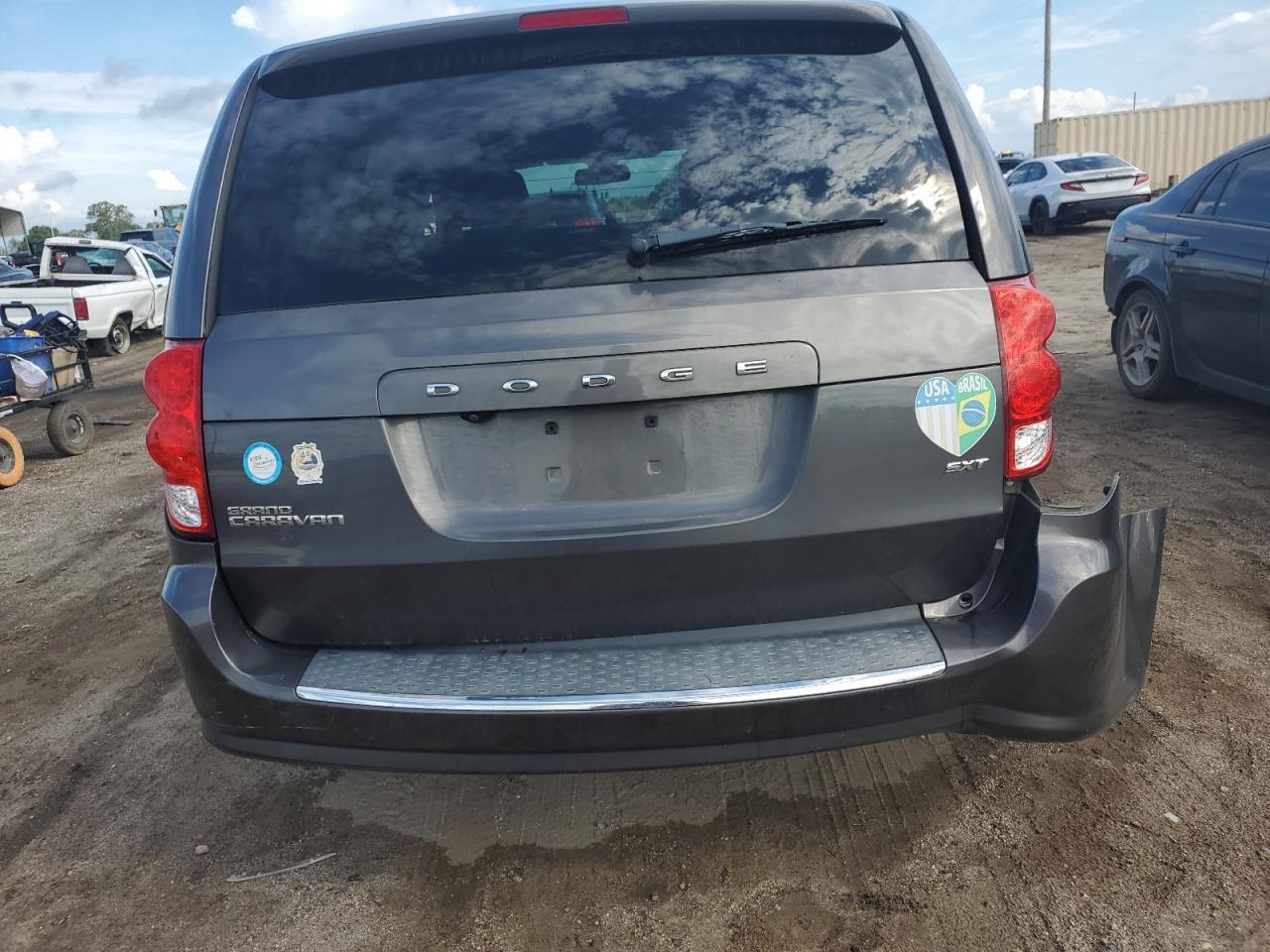 2020 Dodge Grand Caravan Sxt VIN: 2C4RDGCG7LR161002 Lot: 81794505