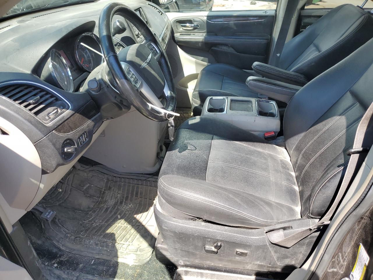 2015 Chrysler Town & Country Touring VIN: 2C4RC1BGXFR708690 Lot: 71408085