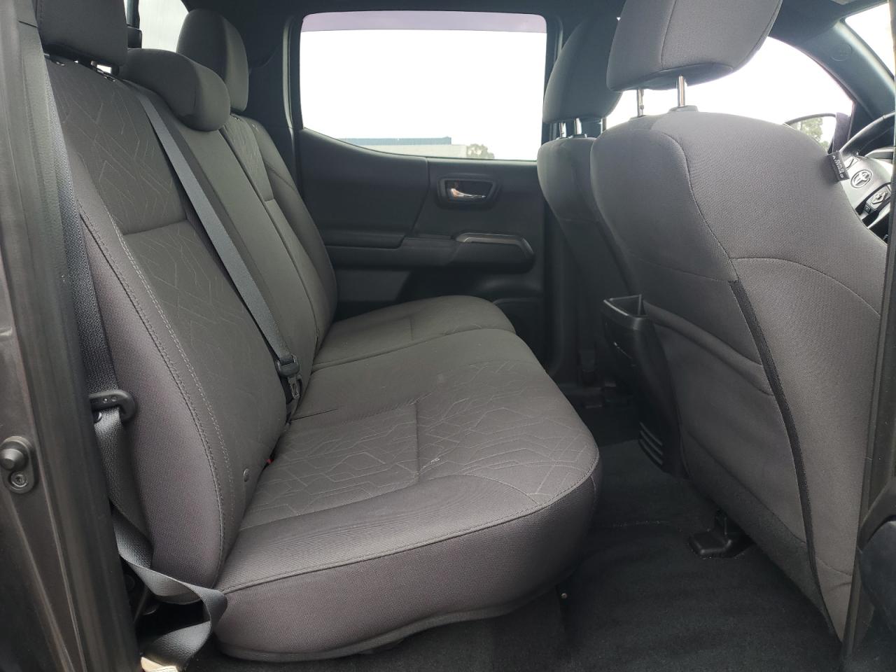 2016 Toyota Tacoma Double Cab VIN: 5TFCZ5AN3GX010517 Lot: 80681475