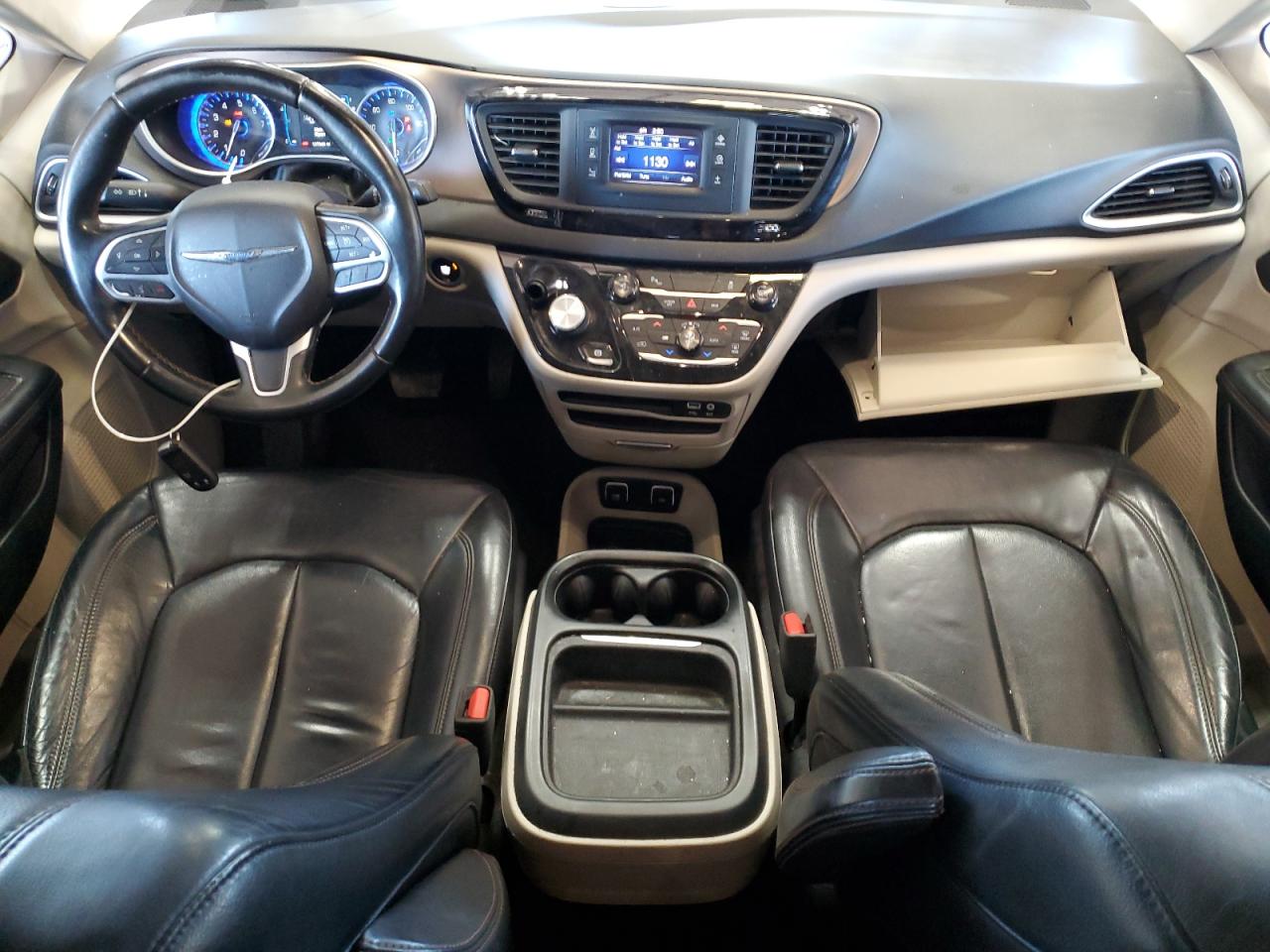 2017 Chrysler Pacifica Touring L VIN: 2C4RC1BG7HR621784 Lot: 81101355