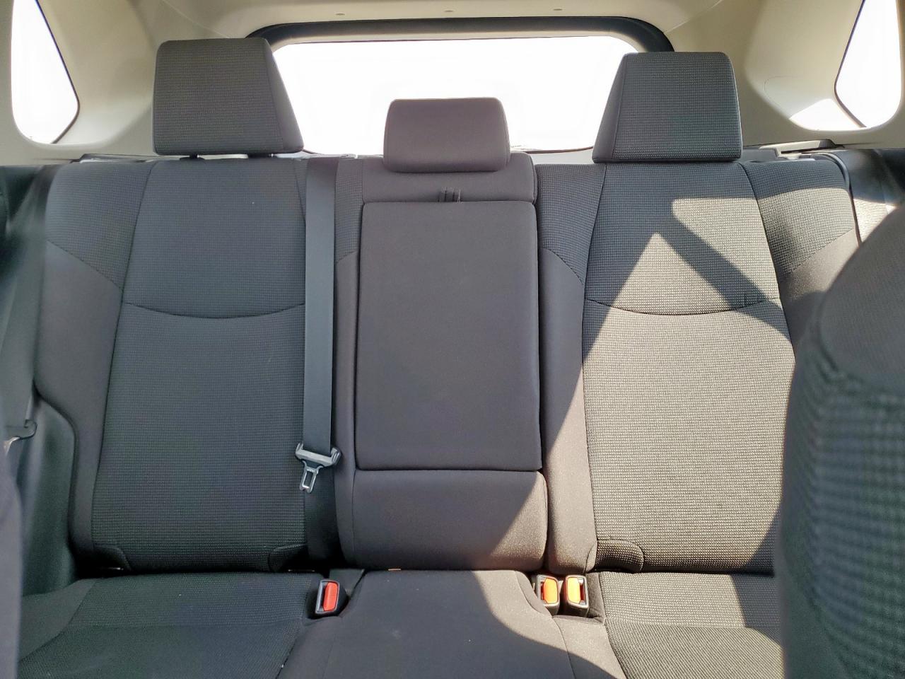 2021 Toyota Rav4 Le VIN: 2T3H1RFV8MC111325 Lot: 80747415