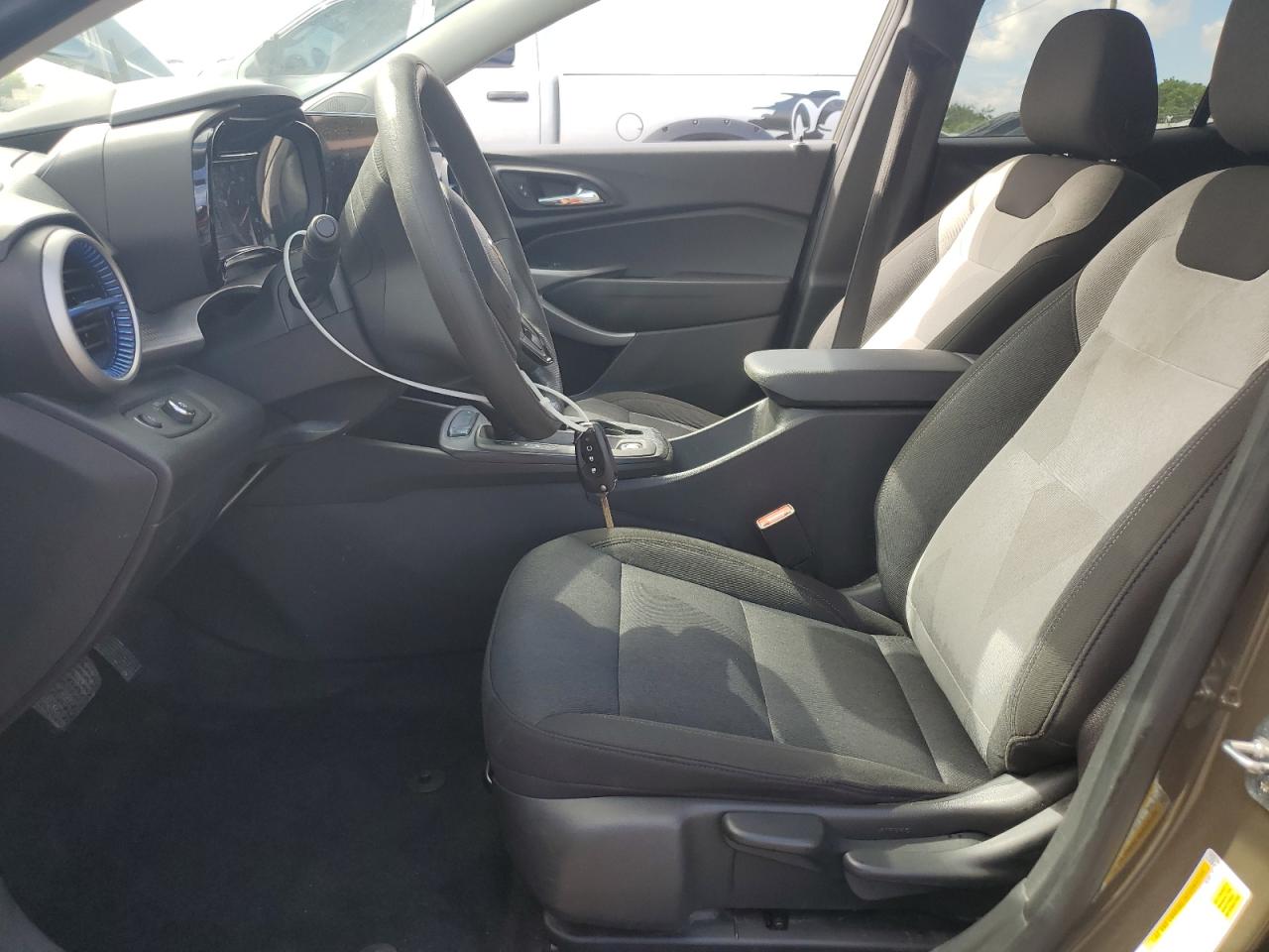 2024 Chevrolet Trax Ls VIN: KL77LFE23RC033876 Lot: 80351525