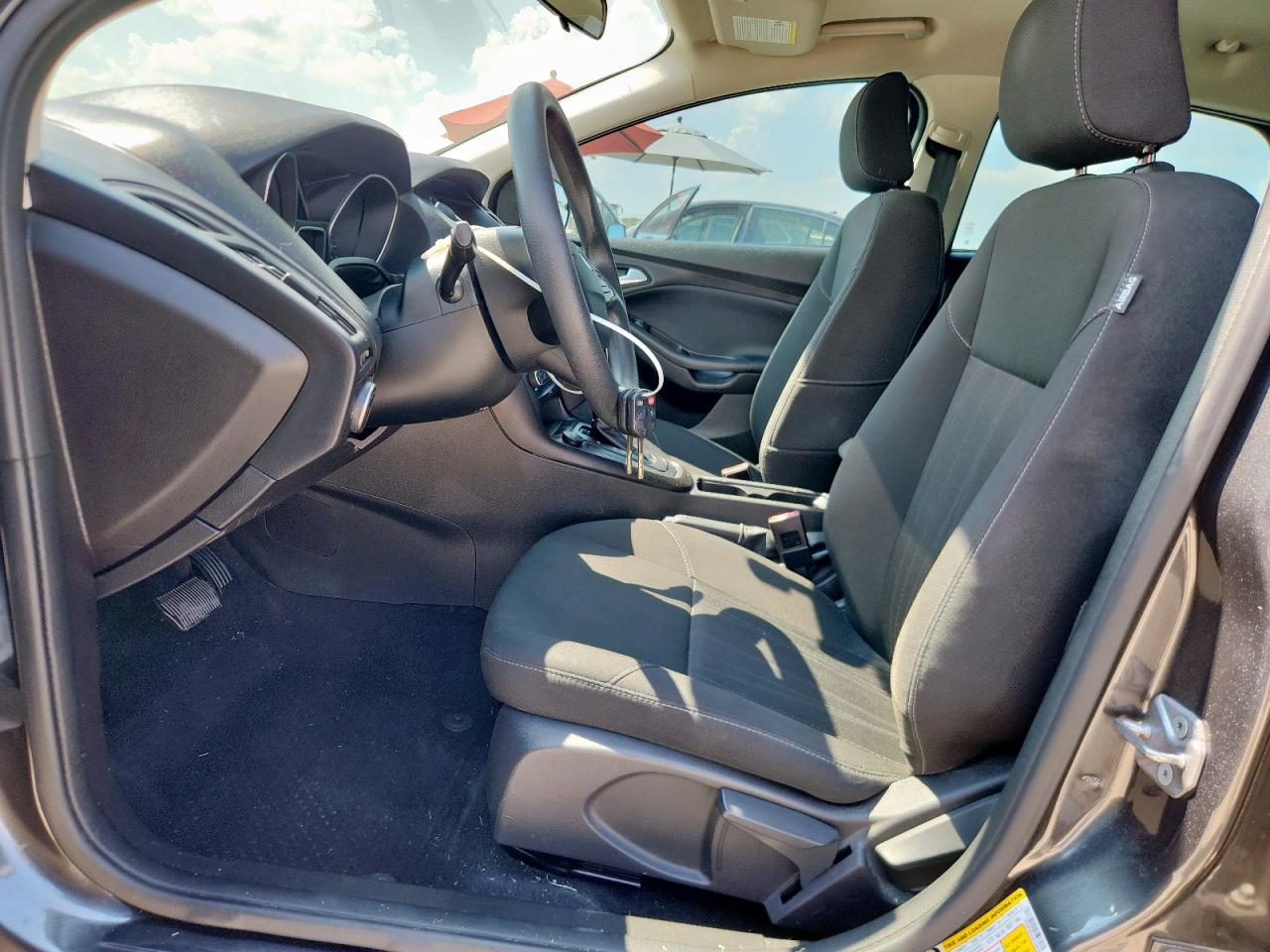 2018 Ford Focus Se VIN: 1FADP3K20JL330630 Lot: 80966355