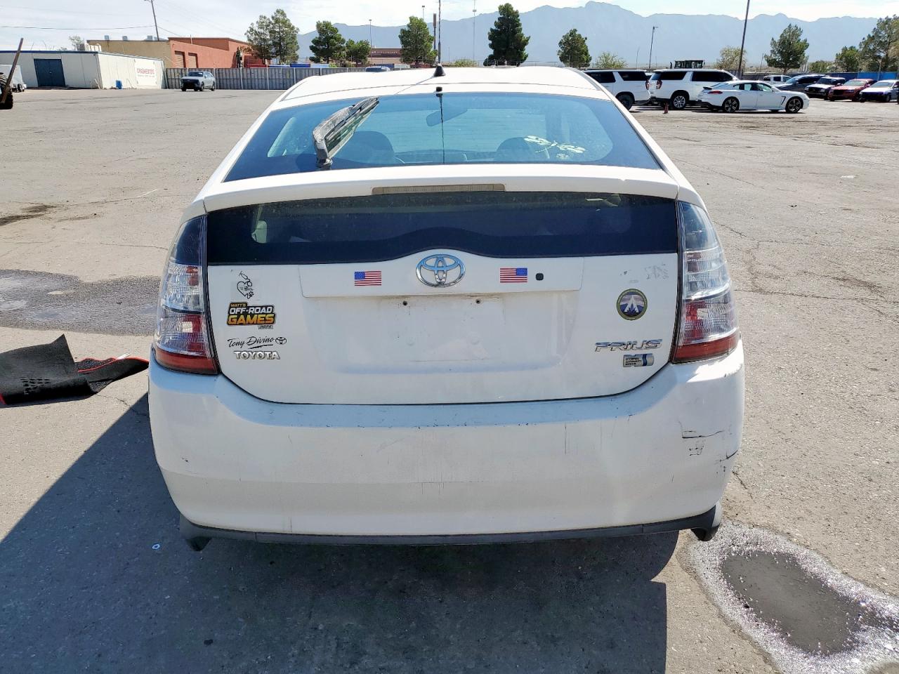2005 Toyota Prius VIN: JTDKB20U153071330 Lot: 81516105