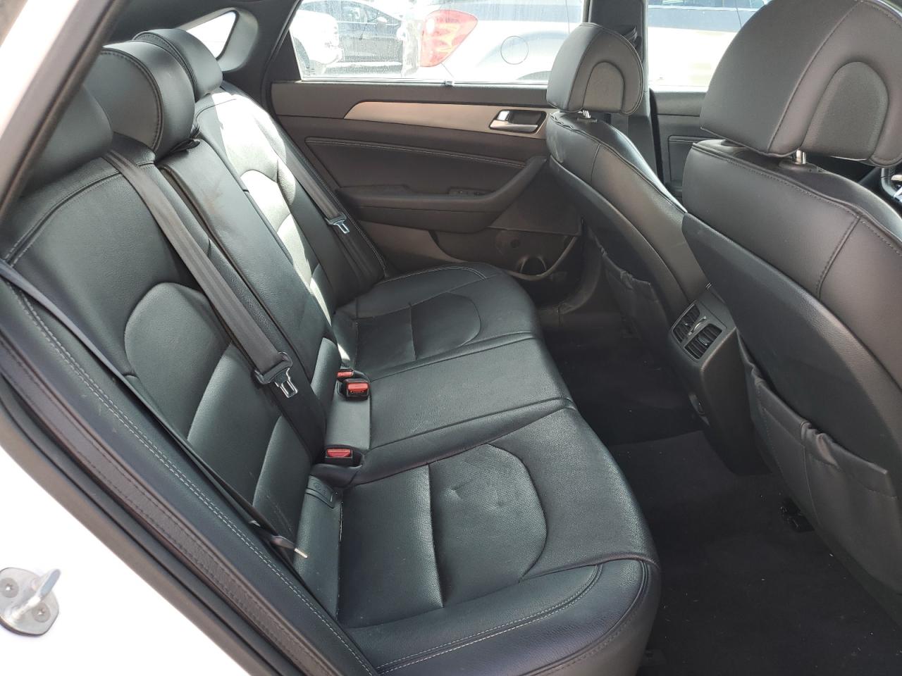 2015 Hyundai Sonata Sport VIN: 5NPE34AB8FH253910 Lot: 72032365