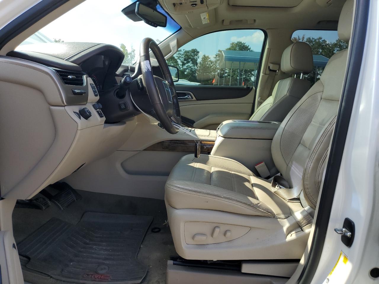 2016 GMC Yukon Denali VIN: 1GKS1CKJ0GR297830 Lot: 81296325