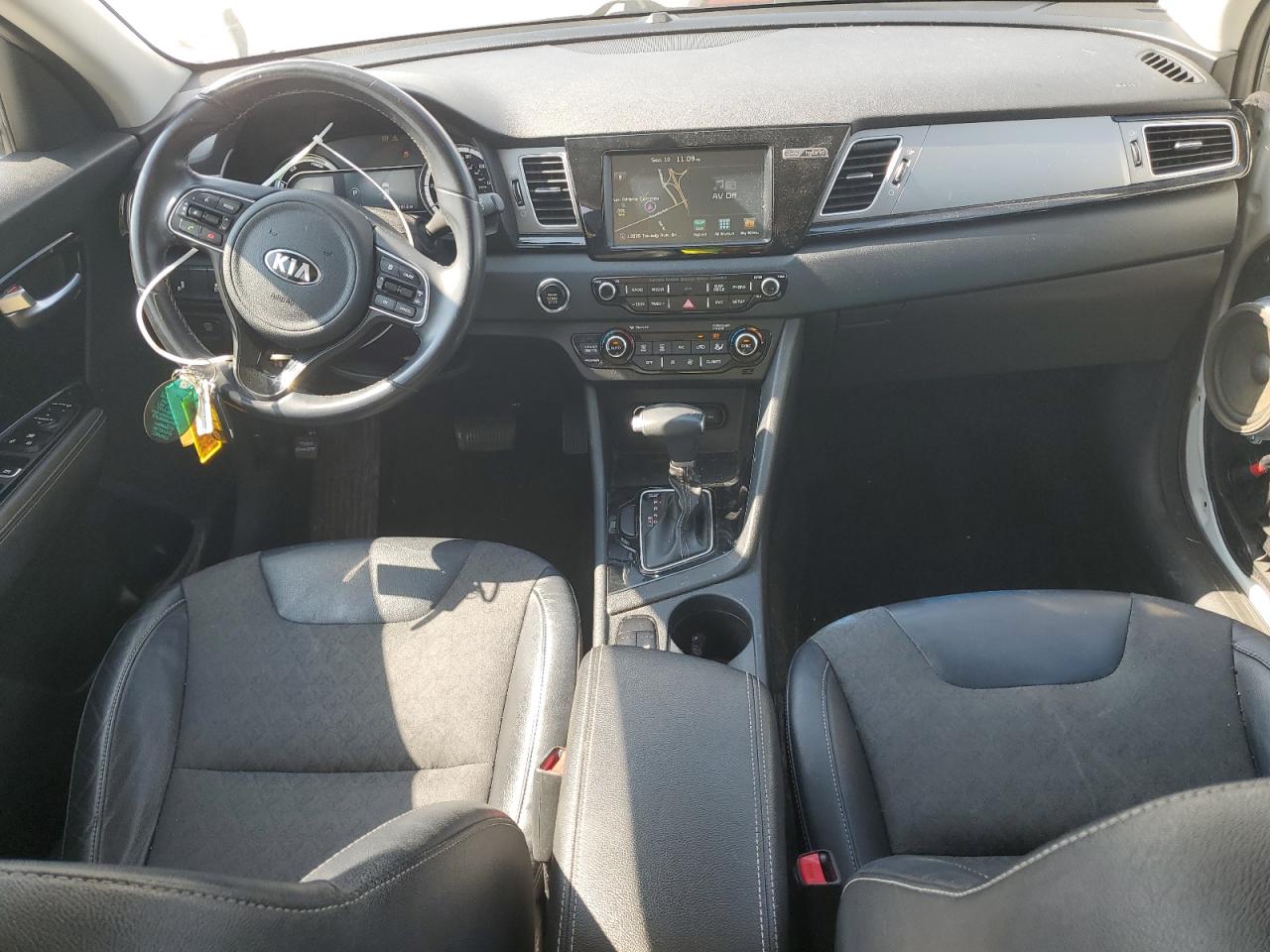 2017 Kia Niro Ex VIN: KNDCC3LC0H5050388 Lot: 71494355