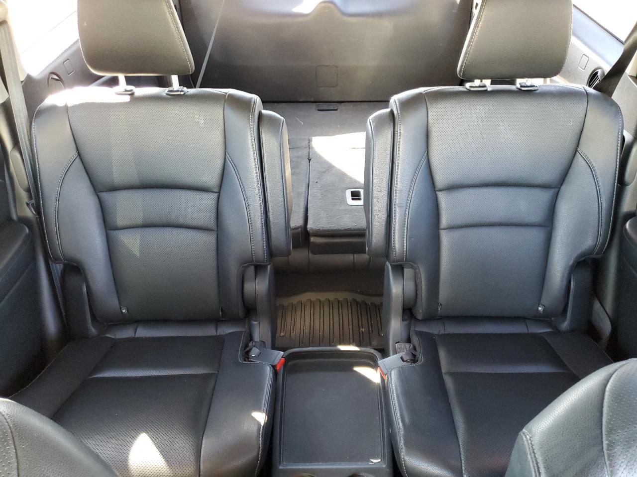 2017 Honda Pilot Elite VIN: 5FNYF6H08HB028022 Lot: 84253805