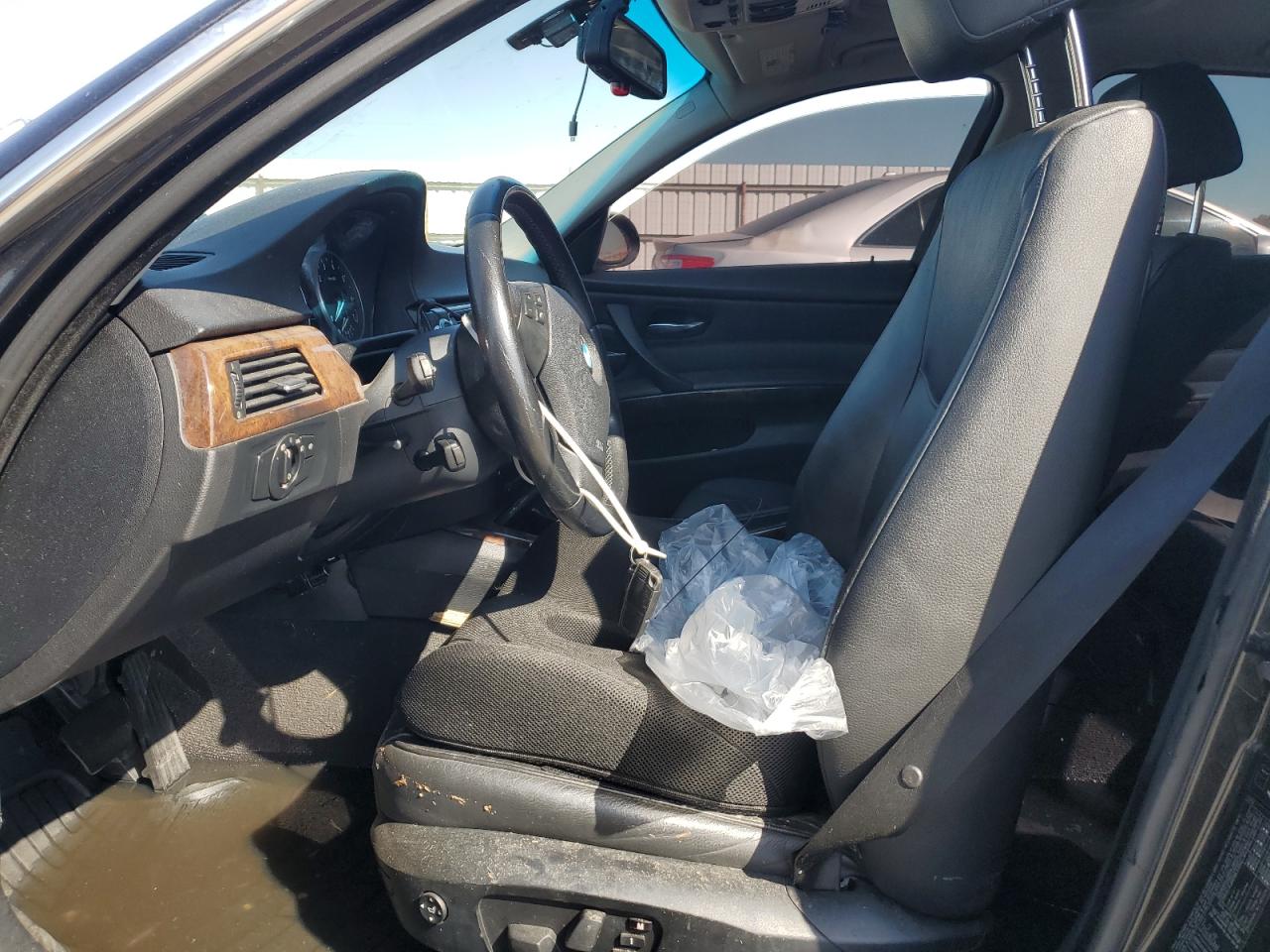 2006 BMW 330 I VIN: WBAVB33566PS17803 Lot: 84403875