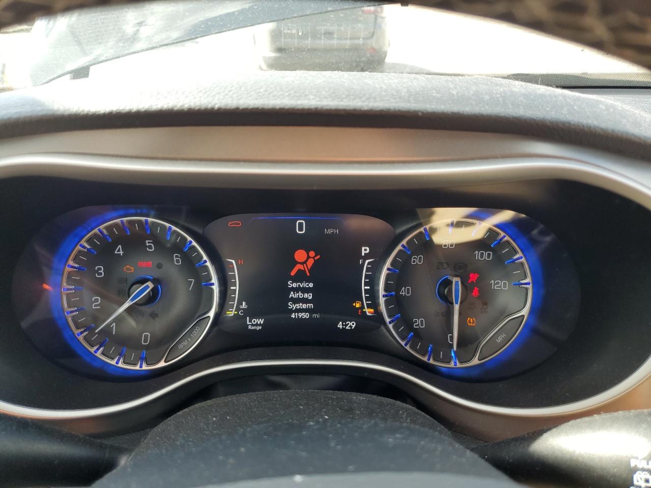 2022 Chrysler Pacifica Touring L VIN: 2C4RC1BGXNR145722 Lot: 83821085