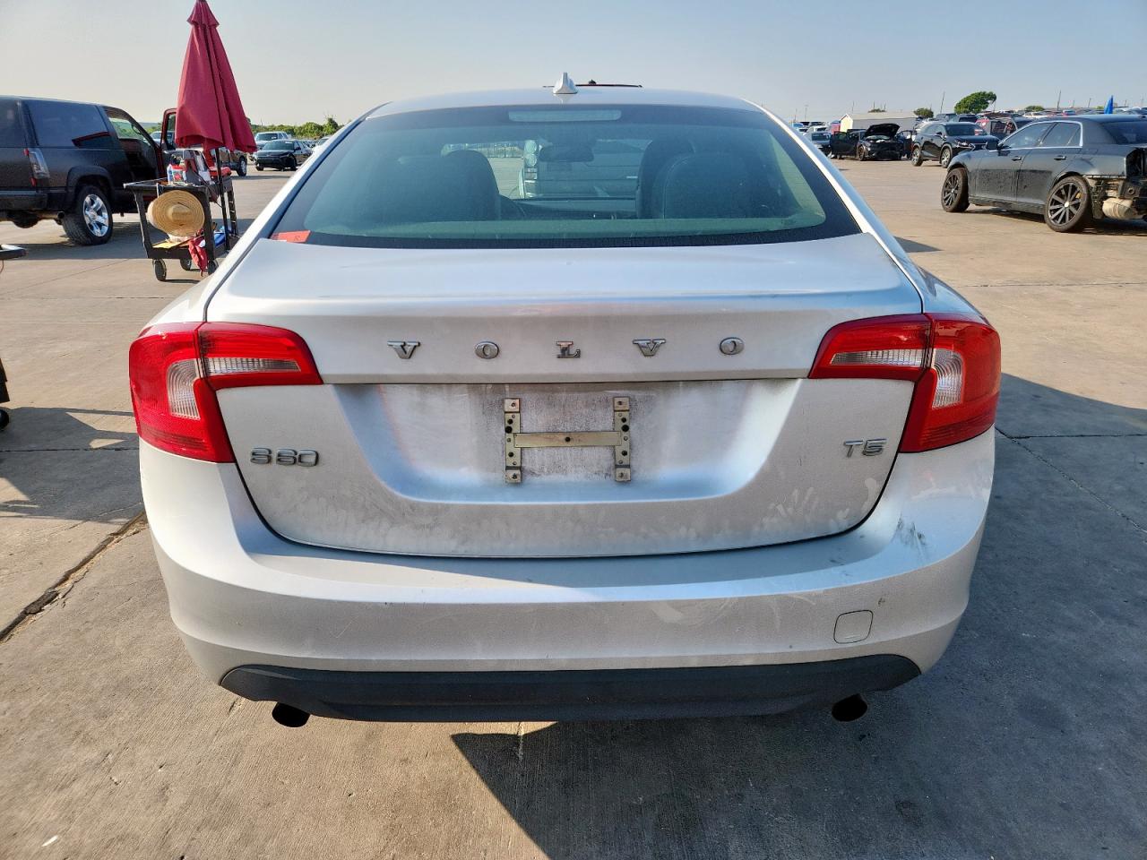 2012 Volvo S60 T5 VIN: YV1622FSXC2131822 Lot: 71902775