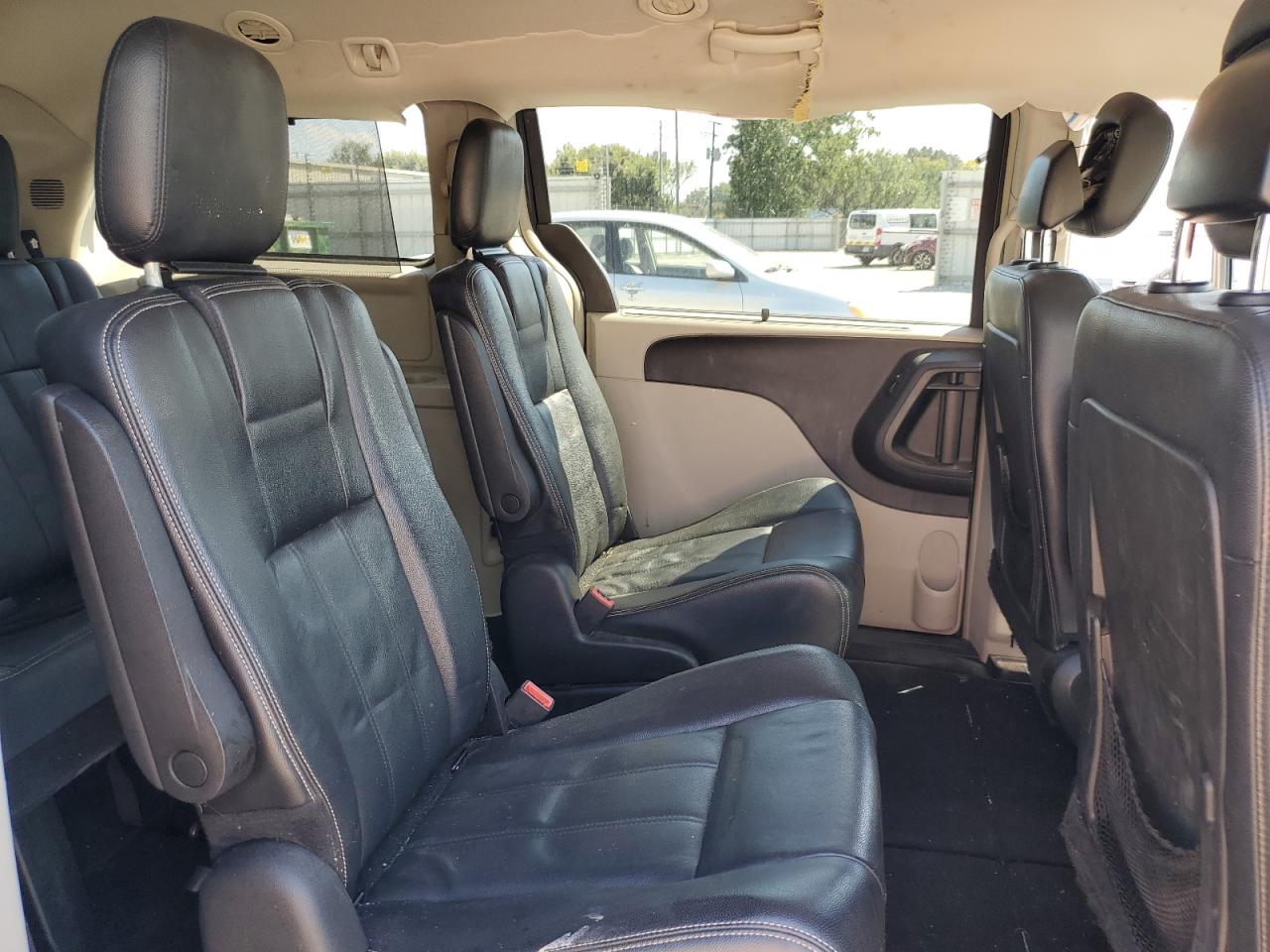 2015 Chrysler Town & Country Touring VIN: 2C4RC1BGXFR697805 Lot: 71627475