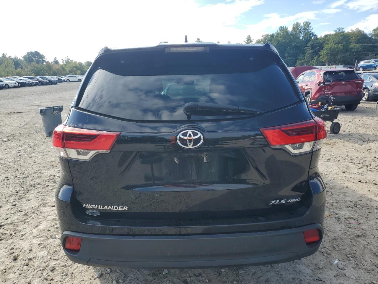 2019 Toyota Highlander Se VIN: 5TDJZRFHXKS963337 Lot: 80698645