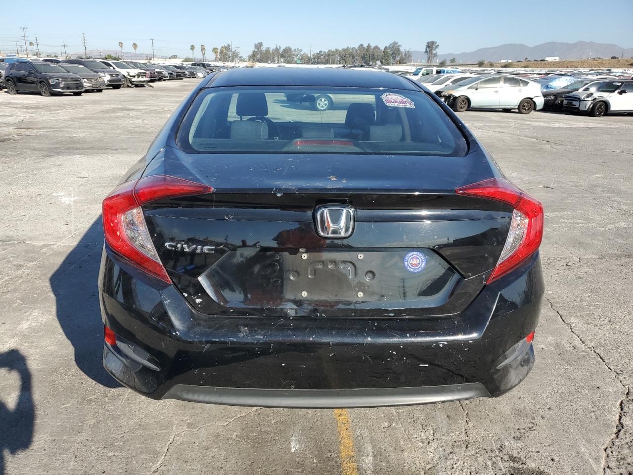 2018 Honda Civic Lx VIN: 2HGFC2F55JH593580 Lot: 80154295