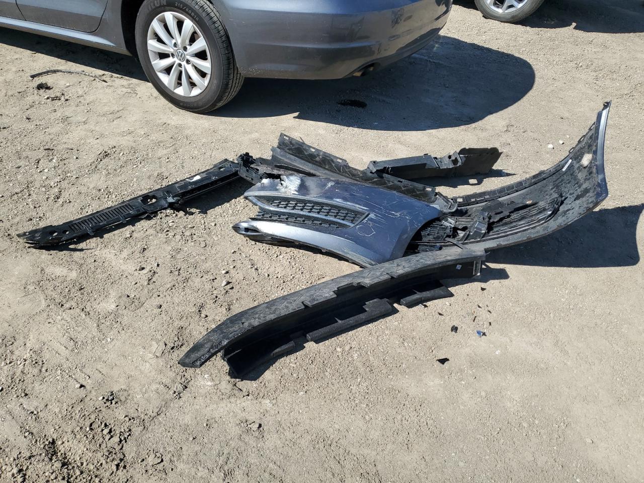 2013 Volkswagen Passat S VIN: 1VWAP7A39DC079932 Lot: 71248645