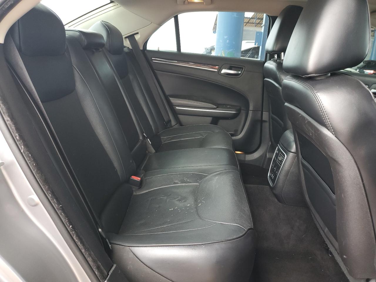 2016 Chrysler 300C VIN: 2C3CCAEG1GH156364 Lot: 81431715