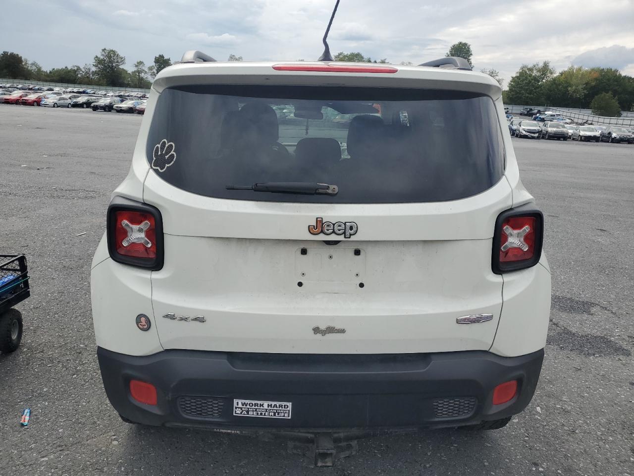 2015 Jeep Renegade Latitude VIN: ZACCJBBHXFPC32004 Lot: 81130605