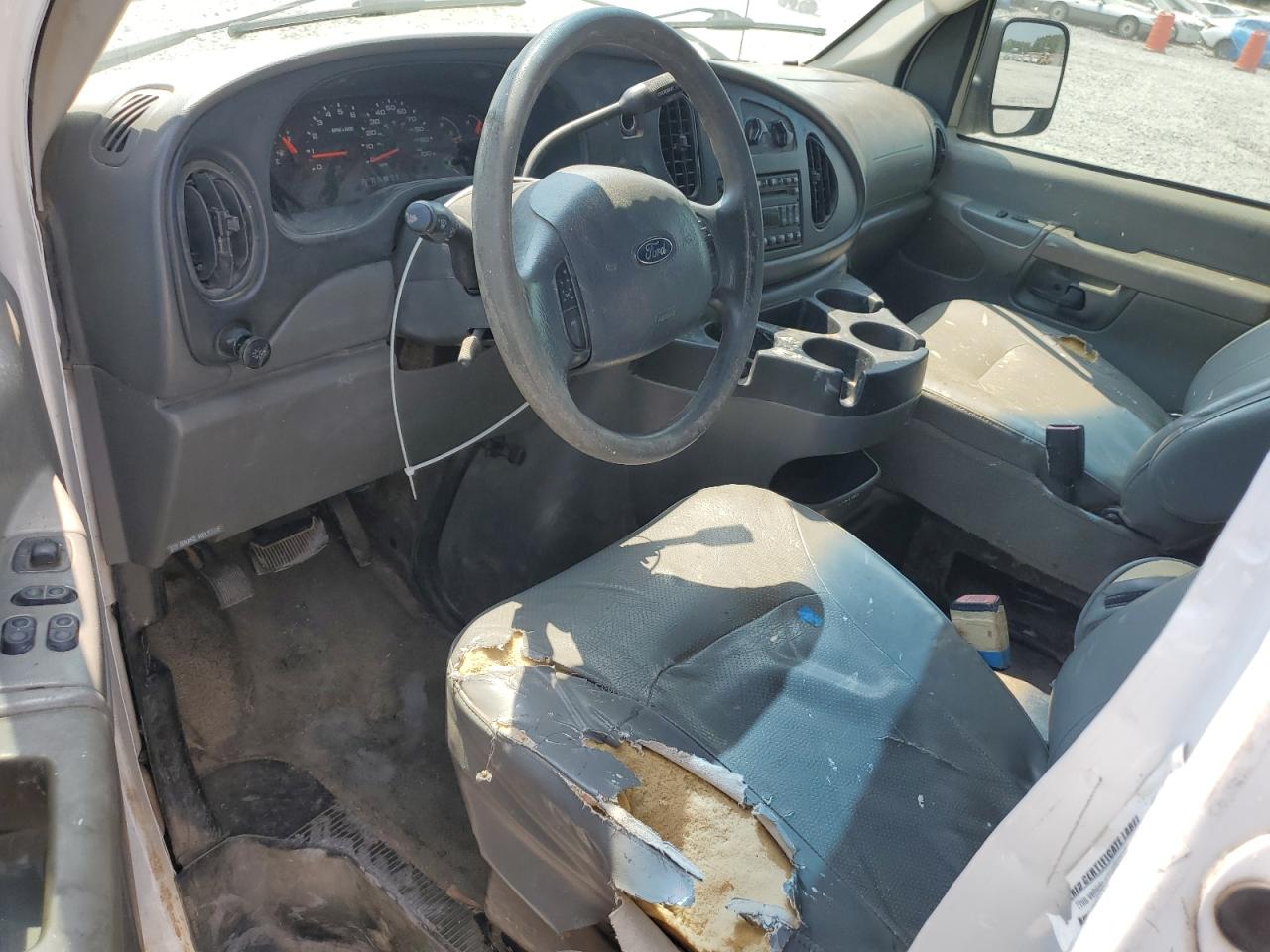 2008 Ford Econoline E250 Van VIN: 1FTNS24L86DA86479 Lot: 81080115