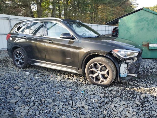  BMW X1 2016 Черный