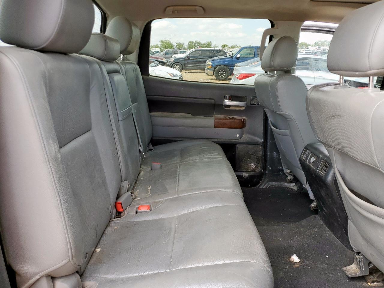 2012 Toyota Tundra Crewmax Limited VIN: 5TFFY5F10CX128010 Lot: 71779725