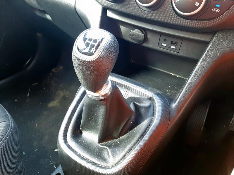 2016 HYUNDAI I10 SE 