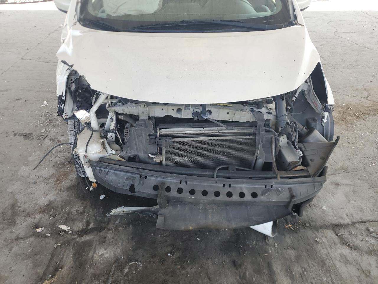 2015 Nissan Versa Note S VIN: 3N1CE2CP4FL375889 Lot: 81706075