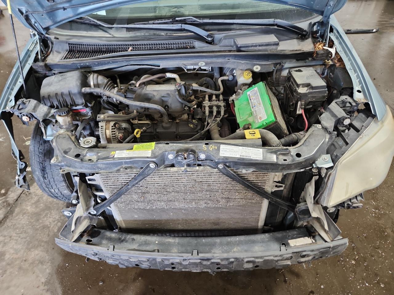 2008 Chrysler Town & Country Touring VIN: 2A8HR54P08R804922 Lot: 83799925