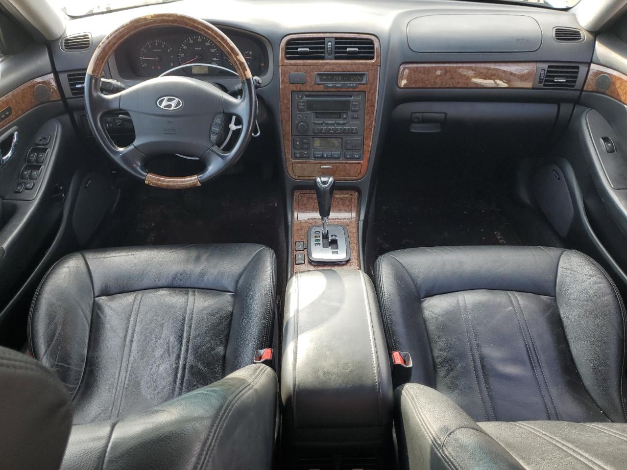 2005 Hyundai Xg 350 VIN: KMHFU45E55A424460 Lot: 80562885