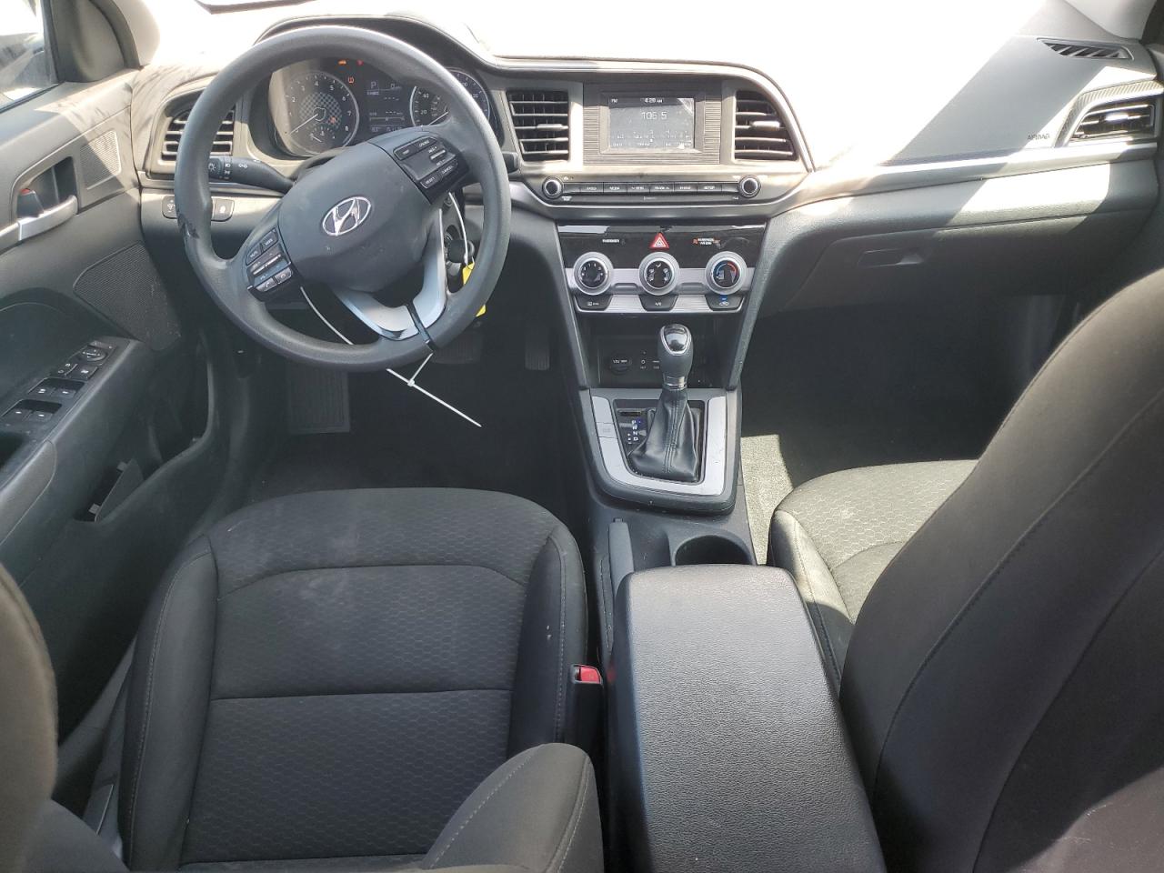 2019 Hyundai Elantra Se VIN: 5NPD74LF3KH453099 Lot: 82176255