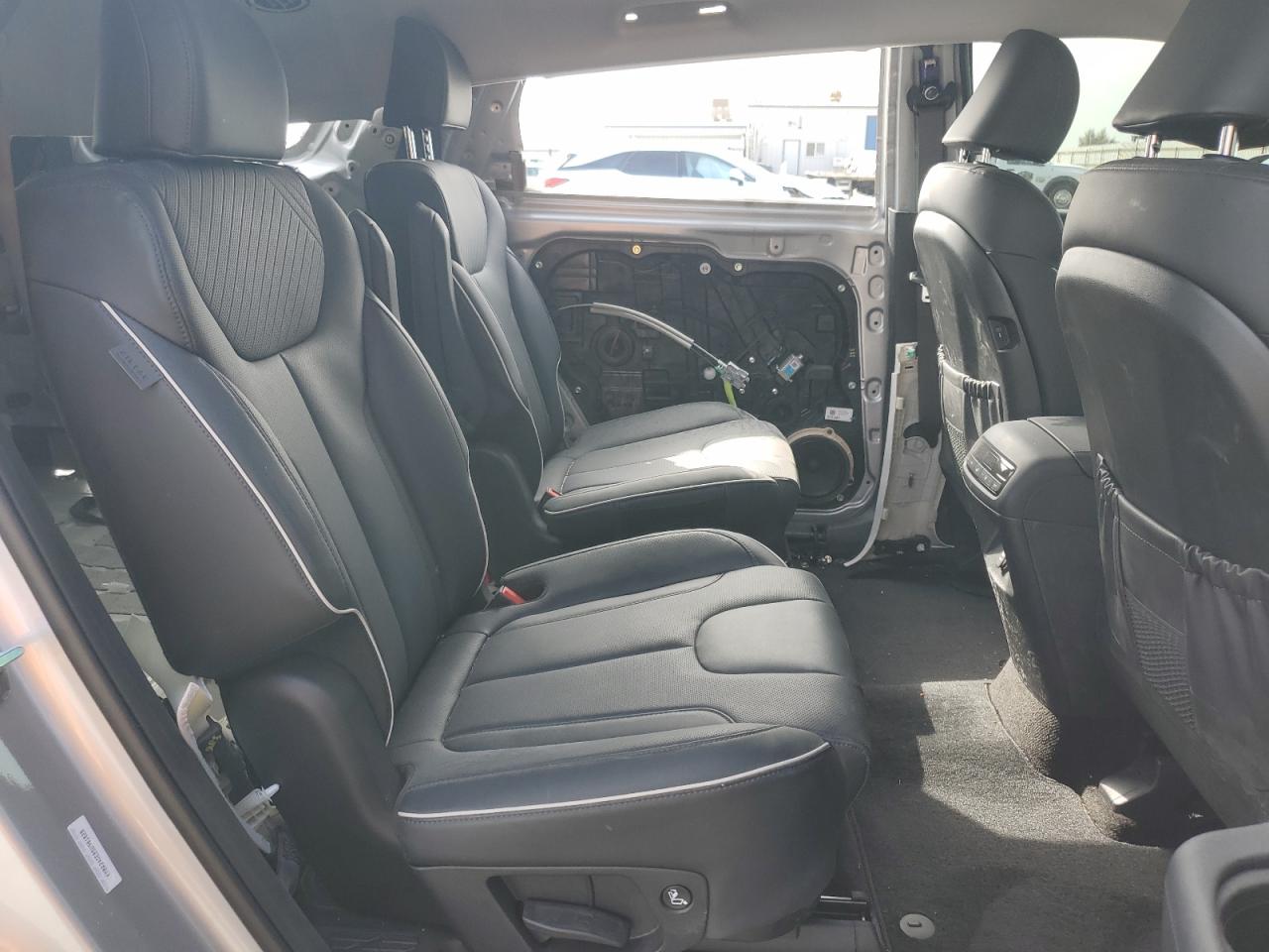 2025 Hyundai Palisade Sel VIN: KM8R24GE8SU901828 Lot: 84585005