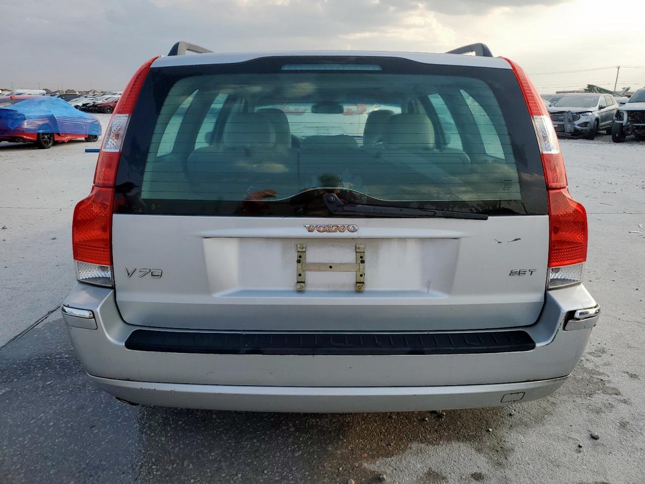 2005 Volvo V70 Fwd VIN: YV1SW592551510803 Lot: 81410405